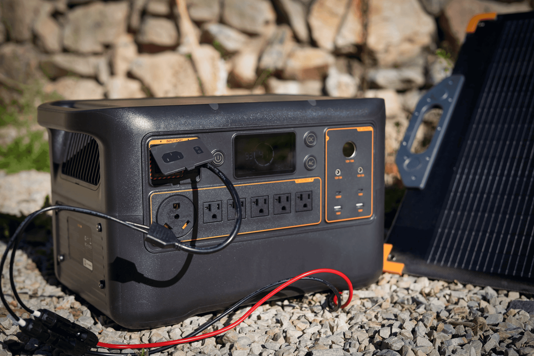 The Good Prepper ArkShield 3000 Portable Power Ark & 400W Solar Bundle